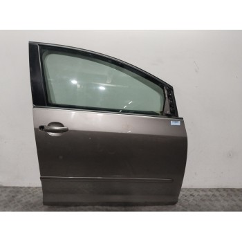 PUERTA DELANTERA DERECHA 5M0831302P 