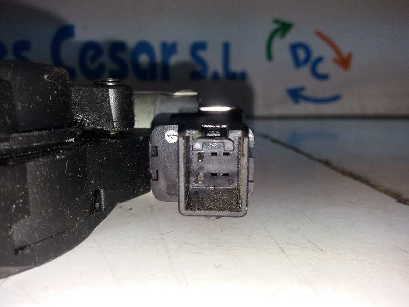 Recambio de elevalunas delantero derecho para mazda 2 berlina (dy) 1.4 active+ (59kw) referencia OEM IAM G22C5958X  