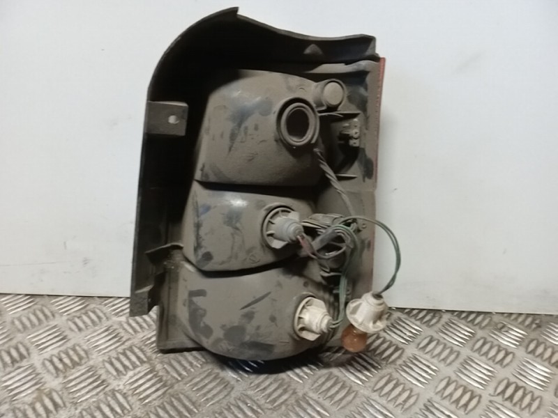 Recambio de piloto trasero izquierdo para kia joice 2.0 cat referencia OEM IAM   