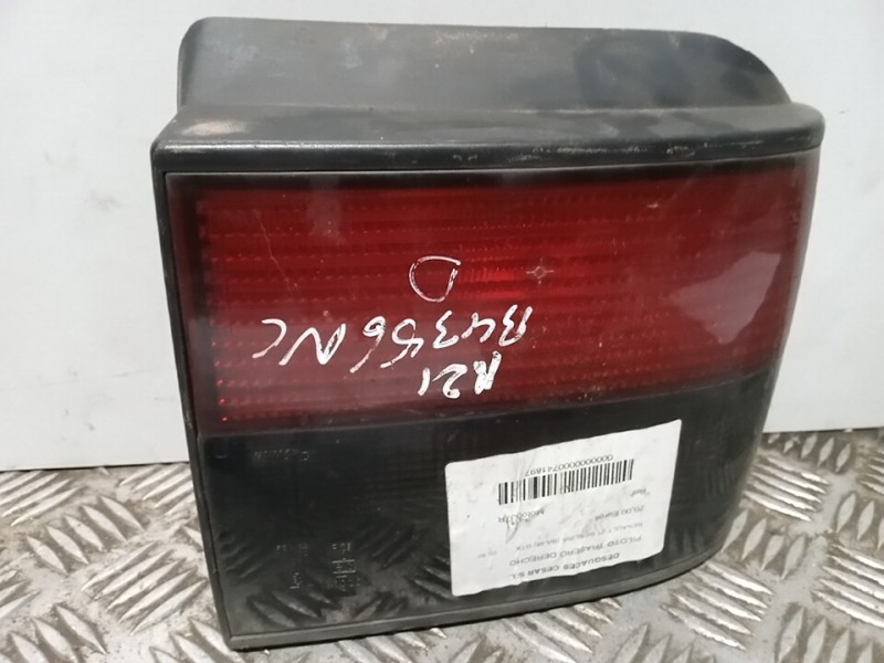 Recambio de piloto trasero derecho para renault 21 berlina (b/l48) gtx referencia OEM IAM   