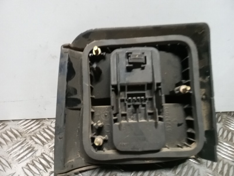 Recambio de piloto trasero derecho para renault 21 berlina (b/l48) gtx referencia OEM IAM   