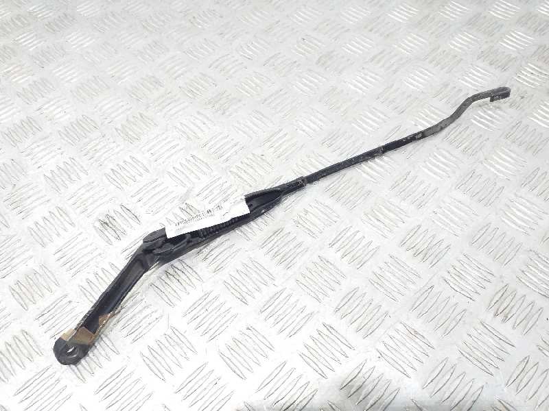 Recambio de brazo limpia delantero izquierdo para opel vectra b berlina cd referencia OEM IAM   