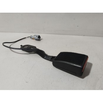 ENGANCHE CINTURON DELANTERO IZQUIERDO 24913AEU 