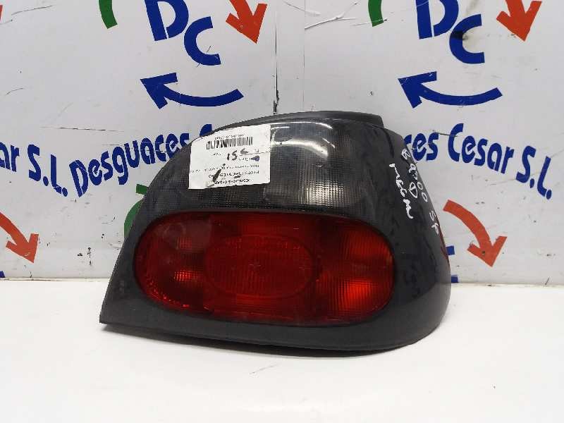 Recambio de piloto trasero derecho para renault megane i berlina hatchback (ba0) referencia OEM IAM    Recambio de piloto trasero derecho para renault megane i berlina hatchback (ba0) referencia OEM IAM