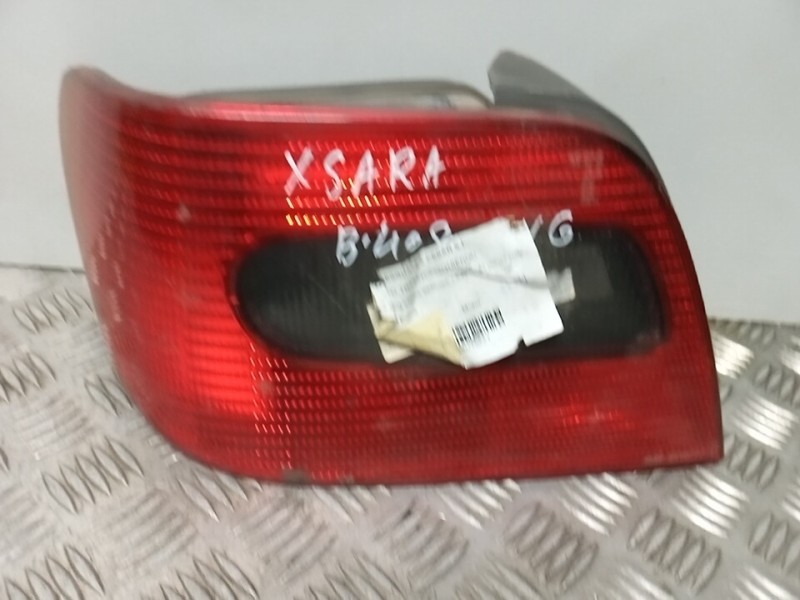 Recambio de piloto trasero izquierdo para citroën xsara berlina 1.6 16v cat (nfu / tu5jp4) referencia OEM IAM    Recambio de piloto trasero izquierdo para citroën xsara berlina 1.6 16v cat (nfu / tu5jp4) referencia OEM IAM