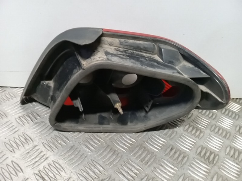 Recambio de piloto trasero izquierdo para citroën xsara berlina 1.6 16v cat (nfu / tu5jp4) referencia OEM IAM    Recambio de piloto trasero izquierdo para citroën xsara berlina 1.6 16v cat (nfu / tu5jp4) referencia OEM IAM