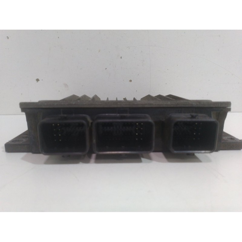 CENTRALITA MOTOR UCE 8200399038 8200619409  - imagen 3