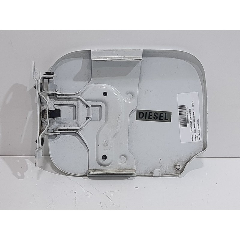 TAPA EXTERIOR COMBUSTIBLE 788304589R BLANCO  - imagen 2