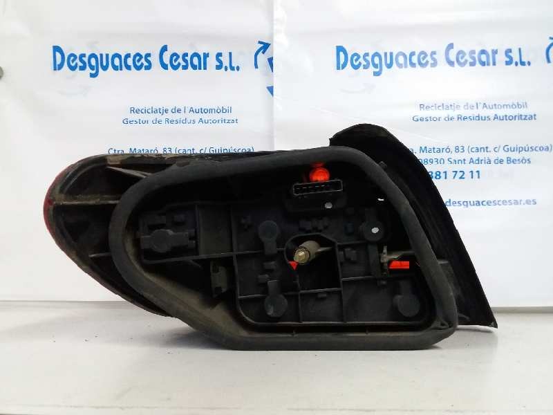 Recambio de piloto trasero derecho para citroën xsara berlina 1.6 referencia OEM IAM   