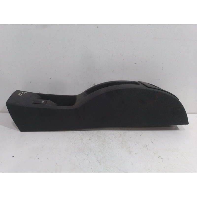 CONSOLA CENTRAL 8201441380R  - imagen 3