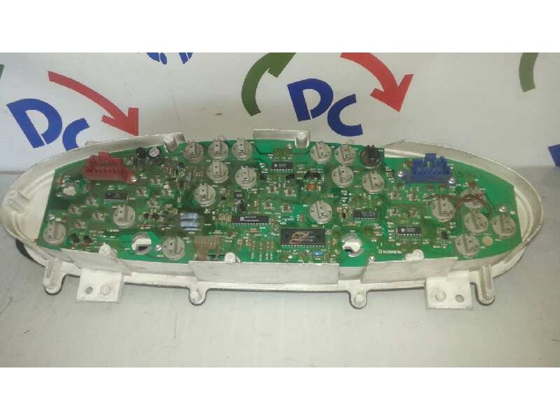 Recambio de cuadro instrumentos para chrysler voyager (gs) 2.0 se referencia OEM IAM P04797893  