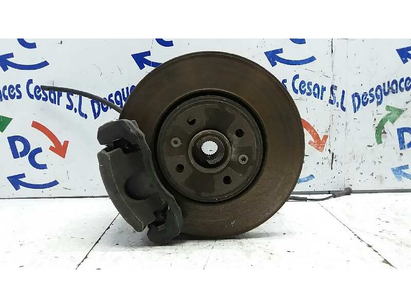 Recambio de mangueta delantera izquierda para renault megane ii berlina 3p confort expression referencia OEM IAM   