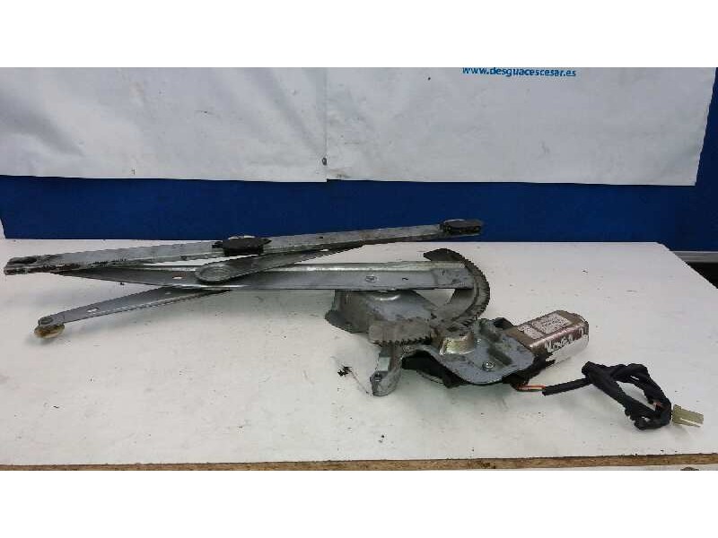 Recambio de elevalunas delantero derecho para mg serie 25 (rf) classic (5-ptas.) referencia OEM IAM CUH10185 ELÉCTRICO 2 PINES