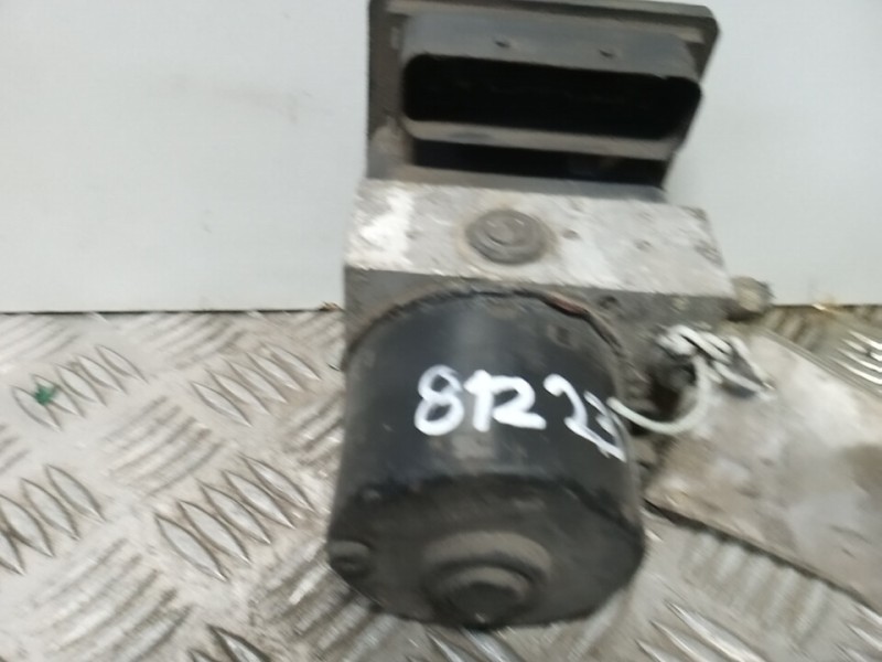 Recambio de abs para opel zafira b cosmo referencia OEM IAM 096005903  