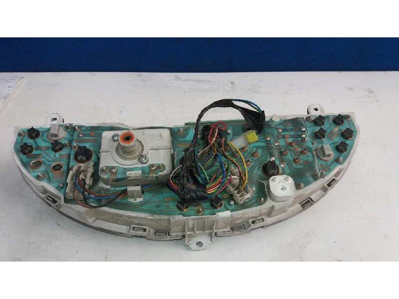 Recambio de cuadro instrumentos para nissan serena (c23m) 2.3 diesel referencia OEM IAM   