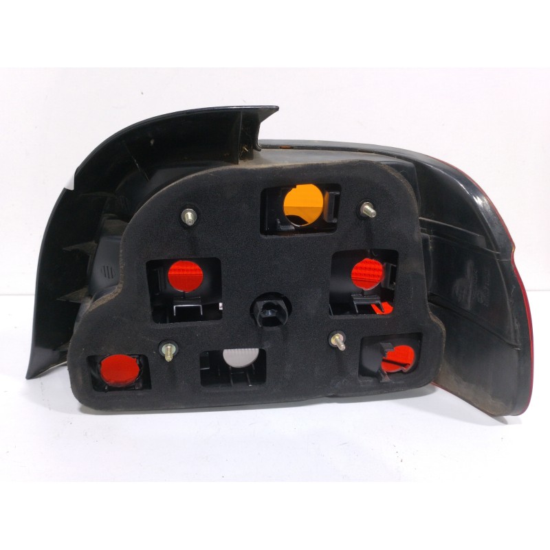 PILOTO TRASERO IZQUIERDO  - imagen 2