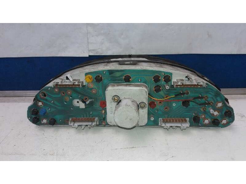 Recambio de cuadro instrumentos para fiat punto berlina (176) 1.7 turbodiesel cat referencia OEM IAM 606220001  