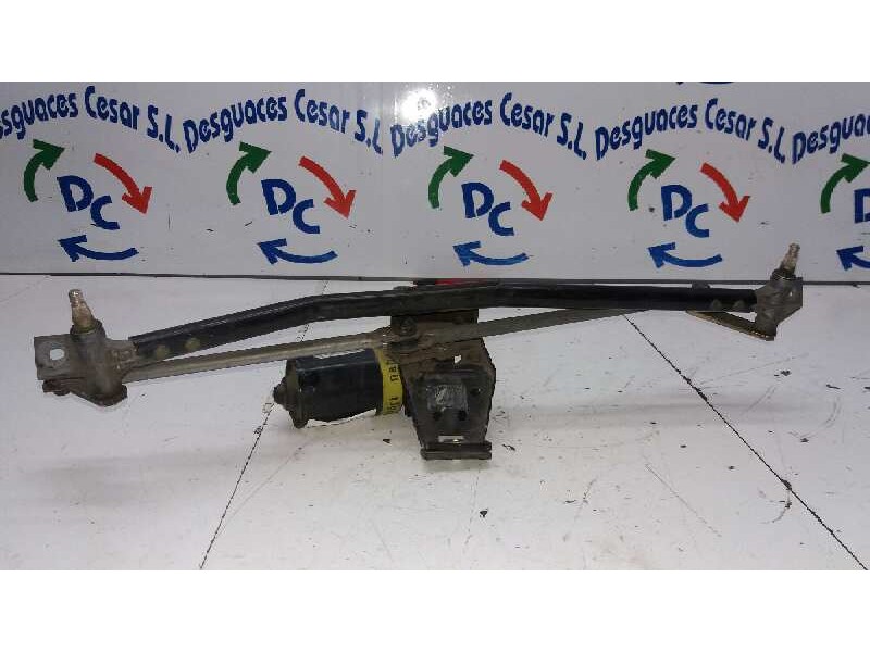 Recambio de motor limpia delantero para audi 80 avant básico avant referencia OEM IAM 390241097  