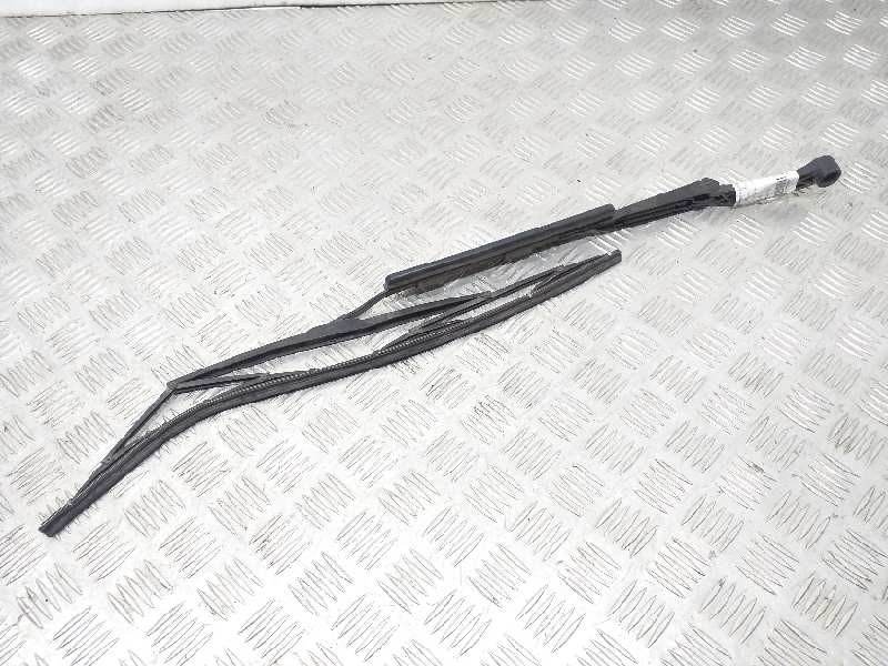 Recambio de brazo limpia delantero izquierdo para audi 80 avant básico avant referencia OEM IAM 893955407E  