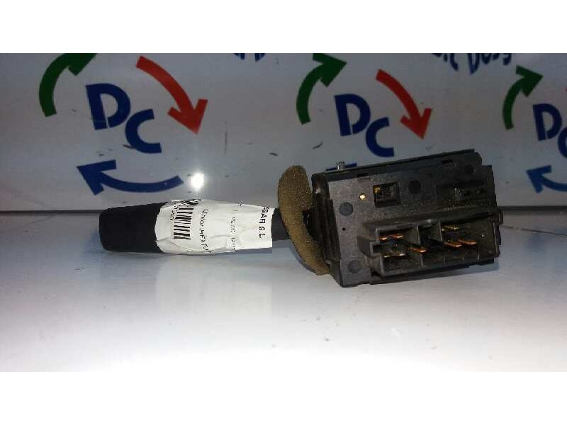 Recambio de mando limpia para citroën saxo 1.1 furio referencia OEM IAM   