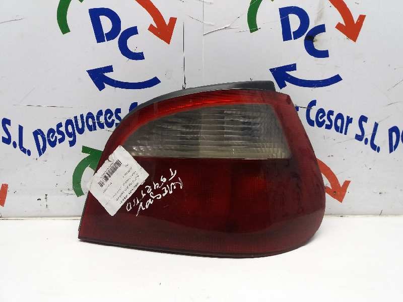 Recambio de piloto trasero derecho para renault megane i classic (la0) 1.9 dti alize referencia OEM IAM    Recambio de piloto trasero derecho para renault megane i classic (la0) 1.9 dti alize referencia OEM IAM