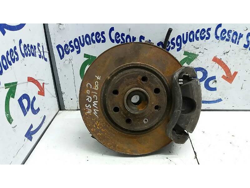 Recambio de mangueta delantera derecha para opel corsa b referencia OEM IAM   