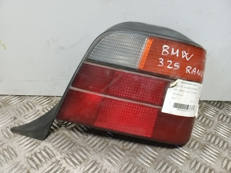 Recambio de piloto trasero derecho para bmw serie 3 touring (e36) 325tds referencia OEM IAM    Recambio de piloto trasero derecho para bmw serie 3 touring (e36) 325tds referencia OEM IAM