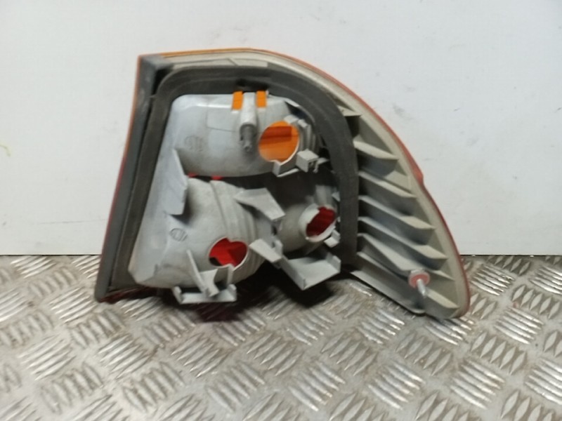 Recambio de piloto trasero izquierdo para bmw serie 3 berlina (e46) 320d referencia OEM IAM   