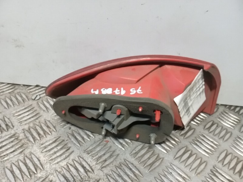 Recambio de piloto trasero derecho para alfa romeo 147 (190) 1.6 ts 105 collezione referencia OEM IAM 0060693791  