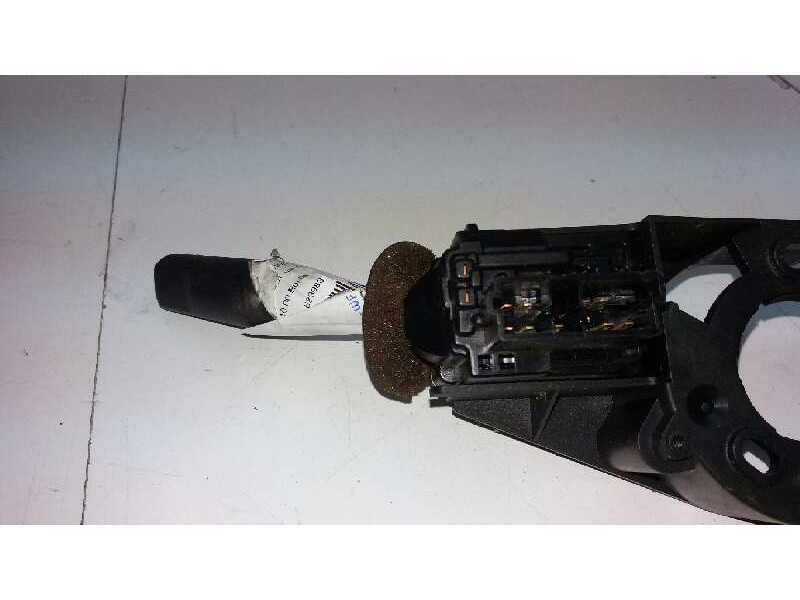 Recambio de mando limpia para peugeot 106 (s1) kid referencia OEM IAM 623983   Recambio de mando limpia para peugeot 106 (s1) kid referencia OEM IAM 623983