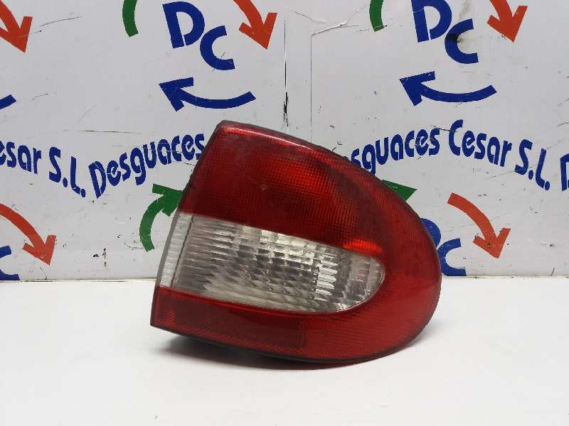 Recambio de piloto trasero derecho para renault megane i fase 2 classic (la..) 1.6 16v rt referencia OEM IAM   