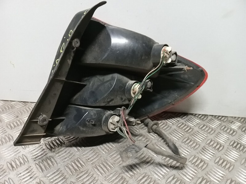 Recambio de piloto trasero izquierdo para kia rio ls berlina referencia OEM IAM    Recambio de piloto trasero izquierdo para kia rio ls berlina referencia OEM IAM