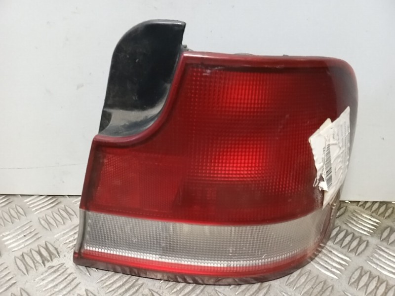 Recambio de piloto trasero derecho para hyundai accent (x3) 1.5 gls referencia OEM IAM   