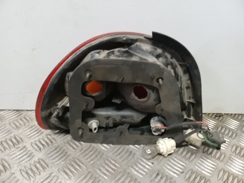 Recambio de piloto trasero derecho para hyundai accent (x3) 1.3 gls referencia OEM IAM   