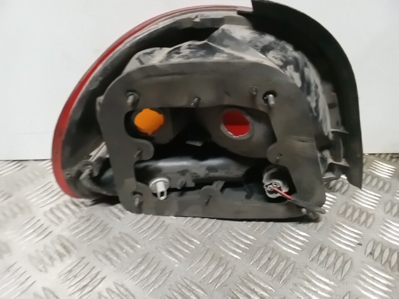 Recambio de piloto trasero derecho para hyundai accent (x3) 1.3 gls referencia OEM IAM   