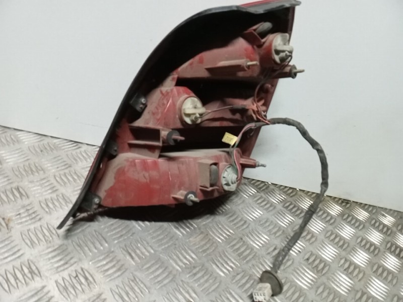 Recambio de piloto trasero izquierdo para hyundai elantra (xd) 1.6 comfort (5-ptas.) referencia OEM IAM   