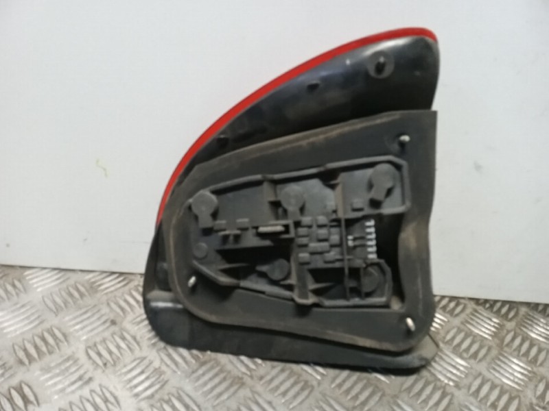 Recambio de piloto trasero izquierdo para mg serie 45 (rt) classic (5-ptas.) referencia OEM IAM   