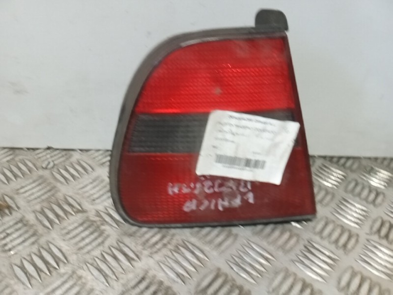 Recambio de piloto trasero izquierdo para lancia delta 1.6 ls referencia OEM IAM   