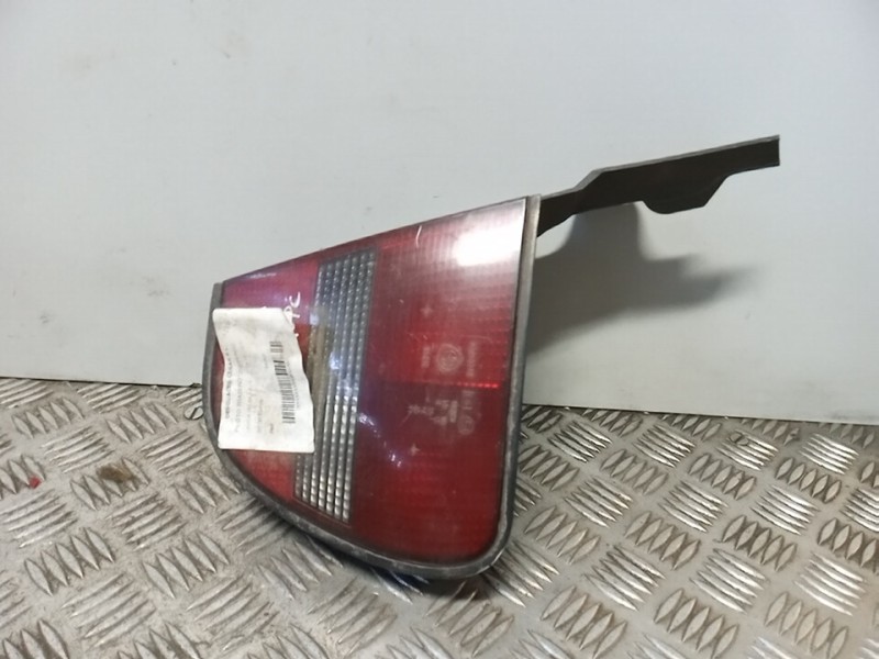 Recambio de piloto trasero izquierdo para lancia delta 1.6 i.e. referencia OEM IAM   