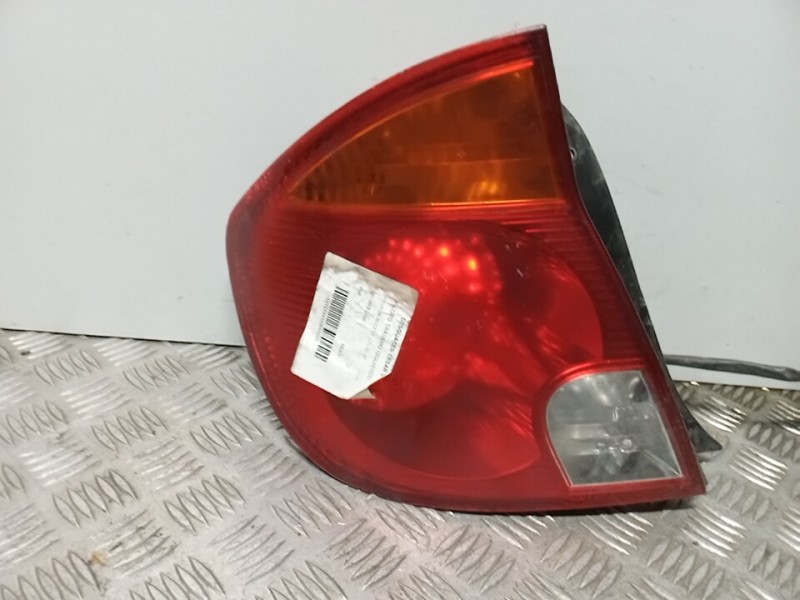 Recambio de piloto trasero izquierdo para hyundai accent (lc) gl 5p referencia OEM IAM   