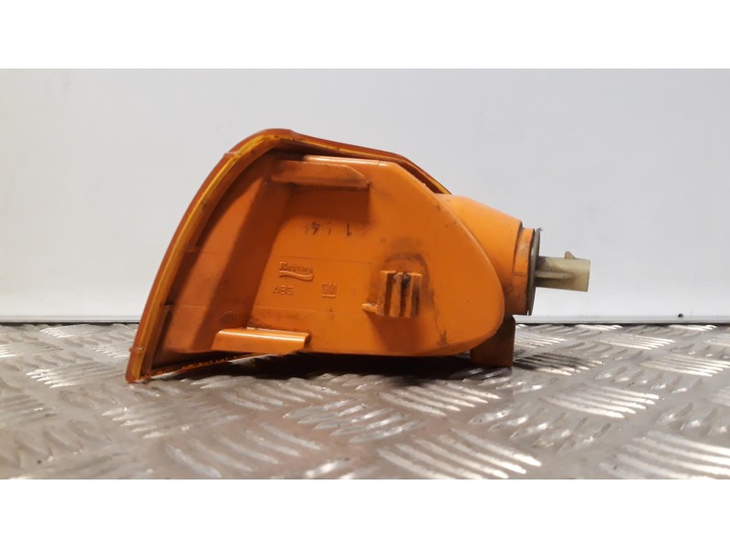 Recambio de piloto delantero derecho para opel astra f berlina california referencia OEM IAM   