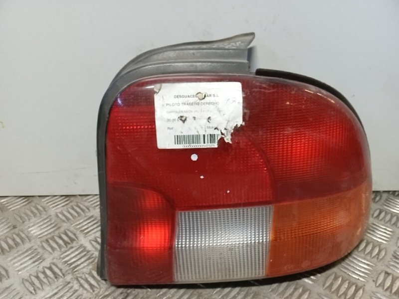 Recambio de piloto trasero derecho para chrysler neon (pl) 1.6 le referencia OEM IAM   