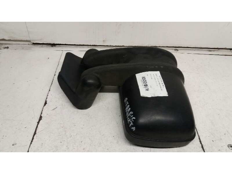 Recambio de retrovisor derecho para renault trafic (desde 5.89) p 1400 referencia OEM IAM  MANUAL 