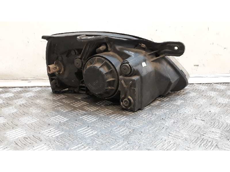 Recambio de faro izquierdo para kia rio ipanema berlina referencia OEM IAM   