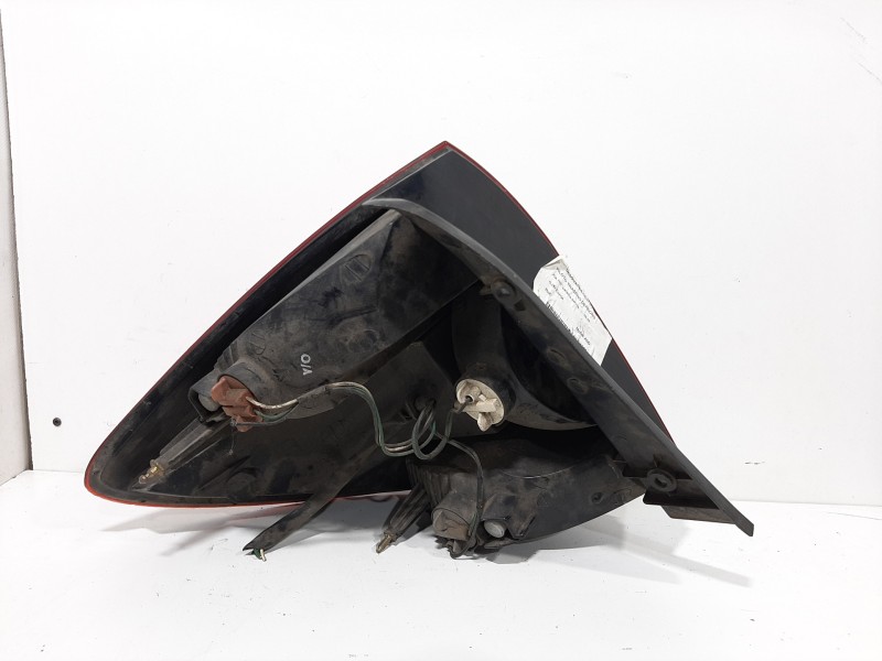 Recambio de piloto trasero derecho para kia rio ipanema berlina referencia OEM IAM   