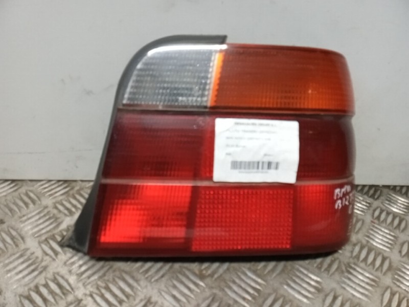 Recambio de piloto trasero derecho para bmw serie 3 compacto (e36) referencia OEM IAM   