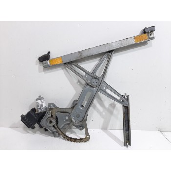 ELEVALUNAS DELANTERO IZQUIERDO 857200D110B 