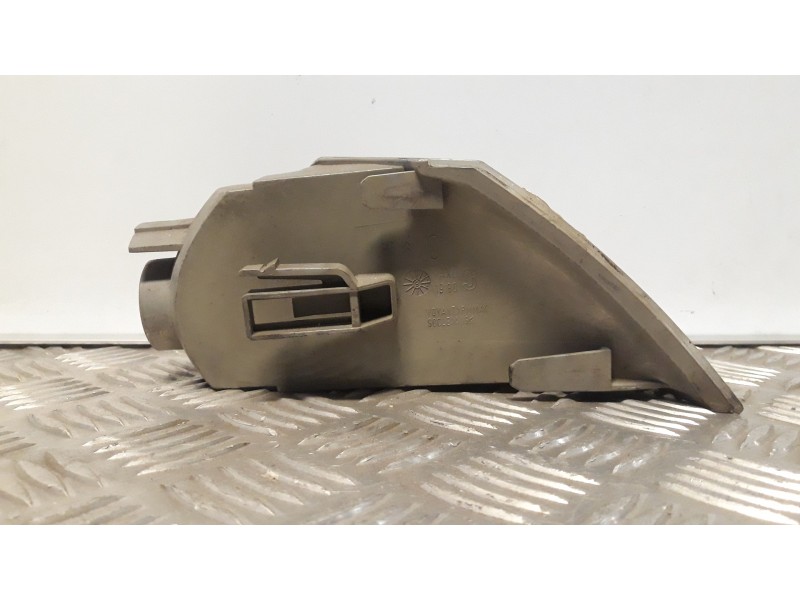 Recambio de piloto delantero izquierdo para citroën xantia berlina 1.8 16v attraction referencia OEM IAM 630369   Recambio de piloto delantero izquierdo para citroën xantia berlina 1.8 16v attraction referencia OEM IAM 630369