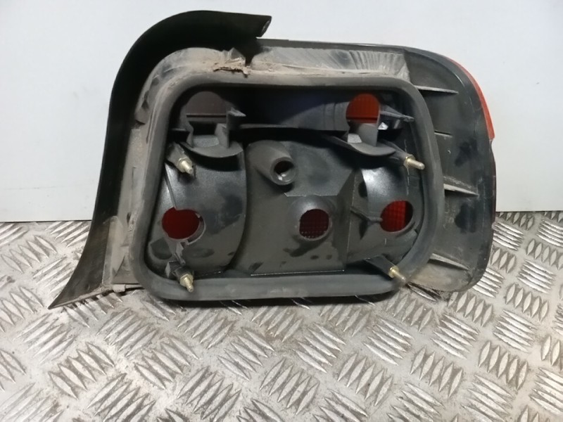 Recambio de piloto trasero izquierdo para bmw serie 3 compacto (e36) 318ti referencia OEM IAM   