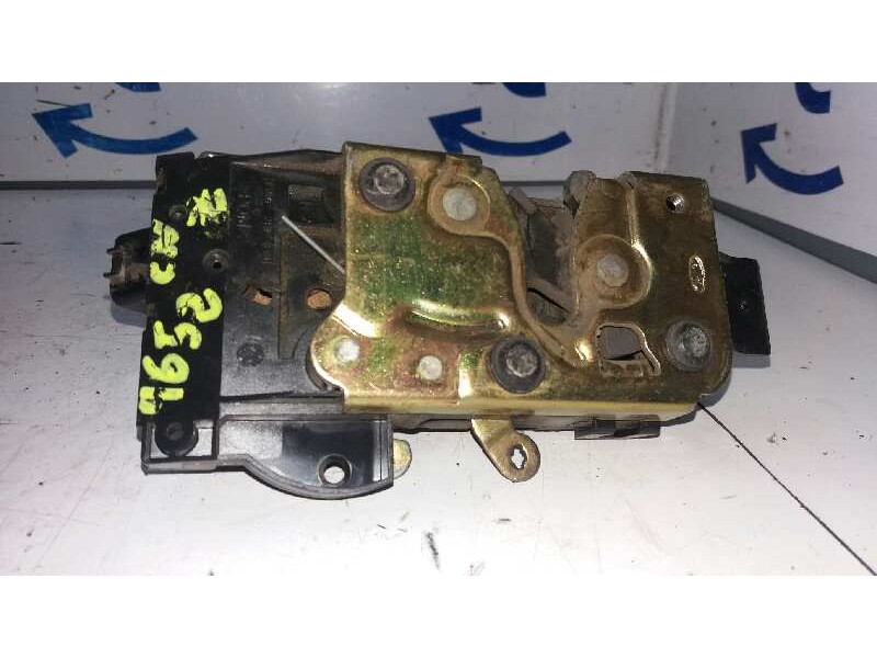 Recambio de cerradura puerta delantera derecha para ford focus berlina (cak) trend referencia OEM IAM   